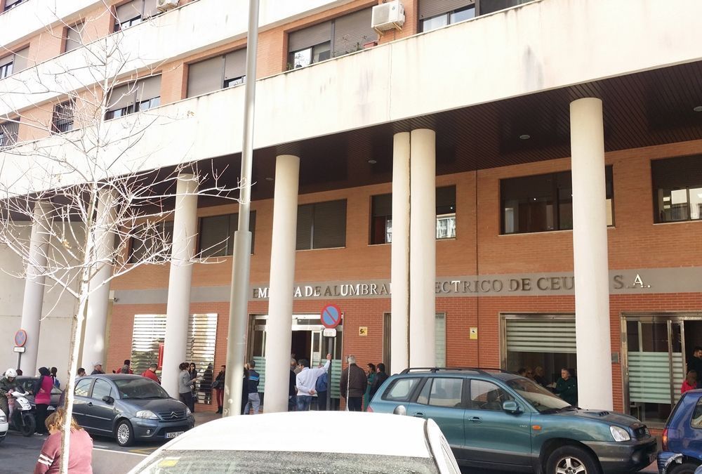 El MDyC propone eliminar el requisito de cédula de habitabilidad para el suministro eléctrico en Ceuta